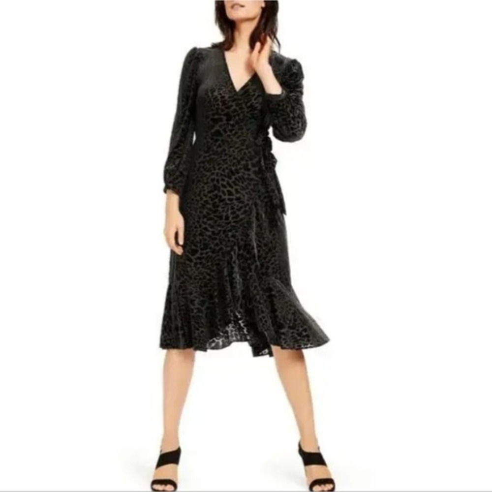 Calvin Klein BLACK Burn‎ Out Velvet Fit & Flare Surplice Dress size 4 New!
